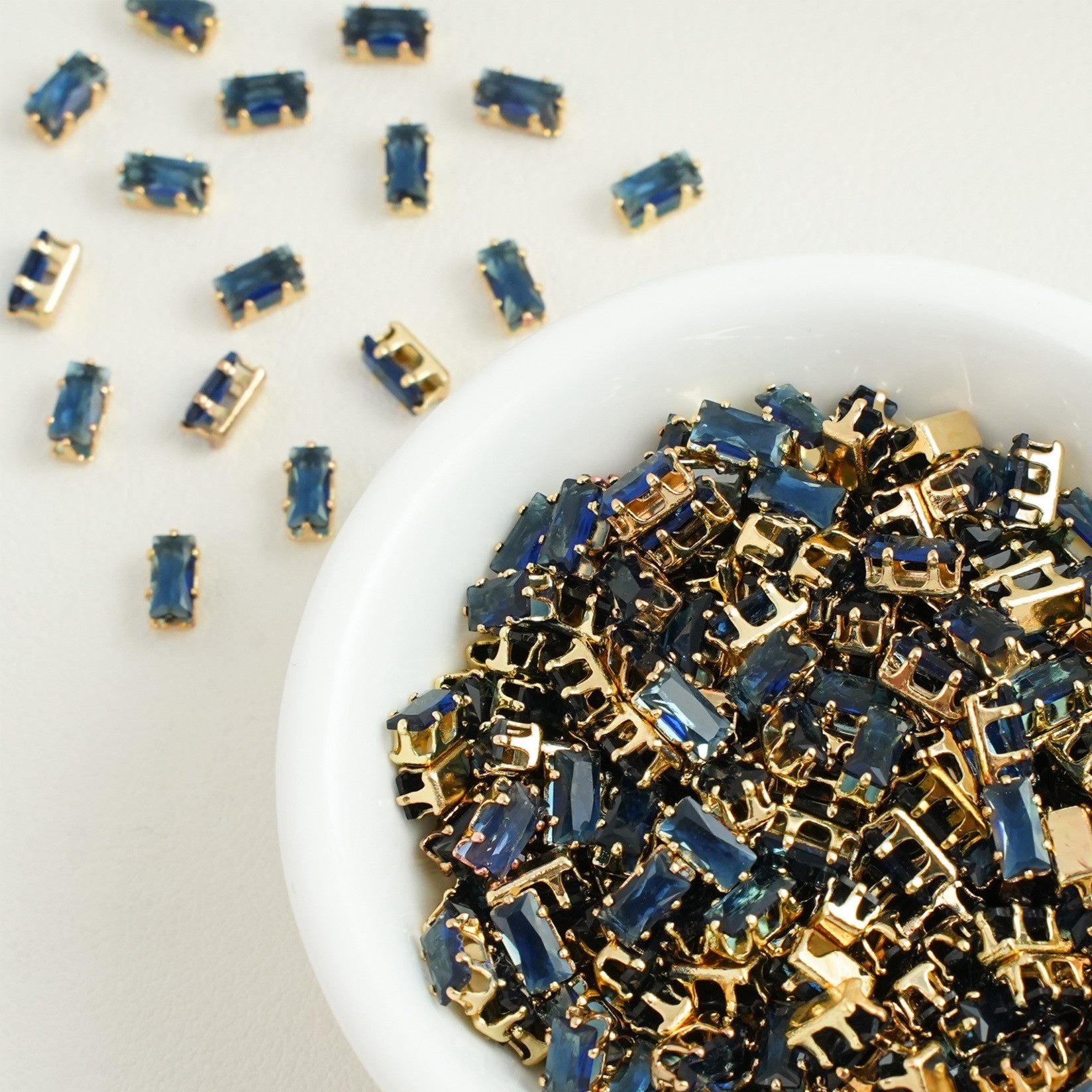 (30pcs)3x6mm Rectangle Gold Base Prong-set CZs