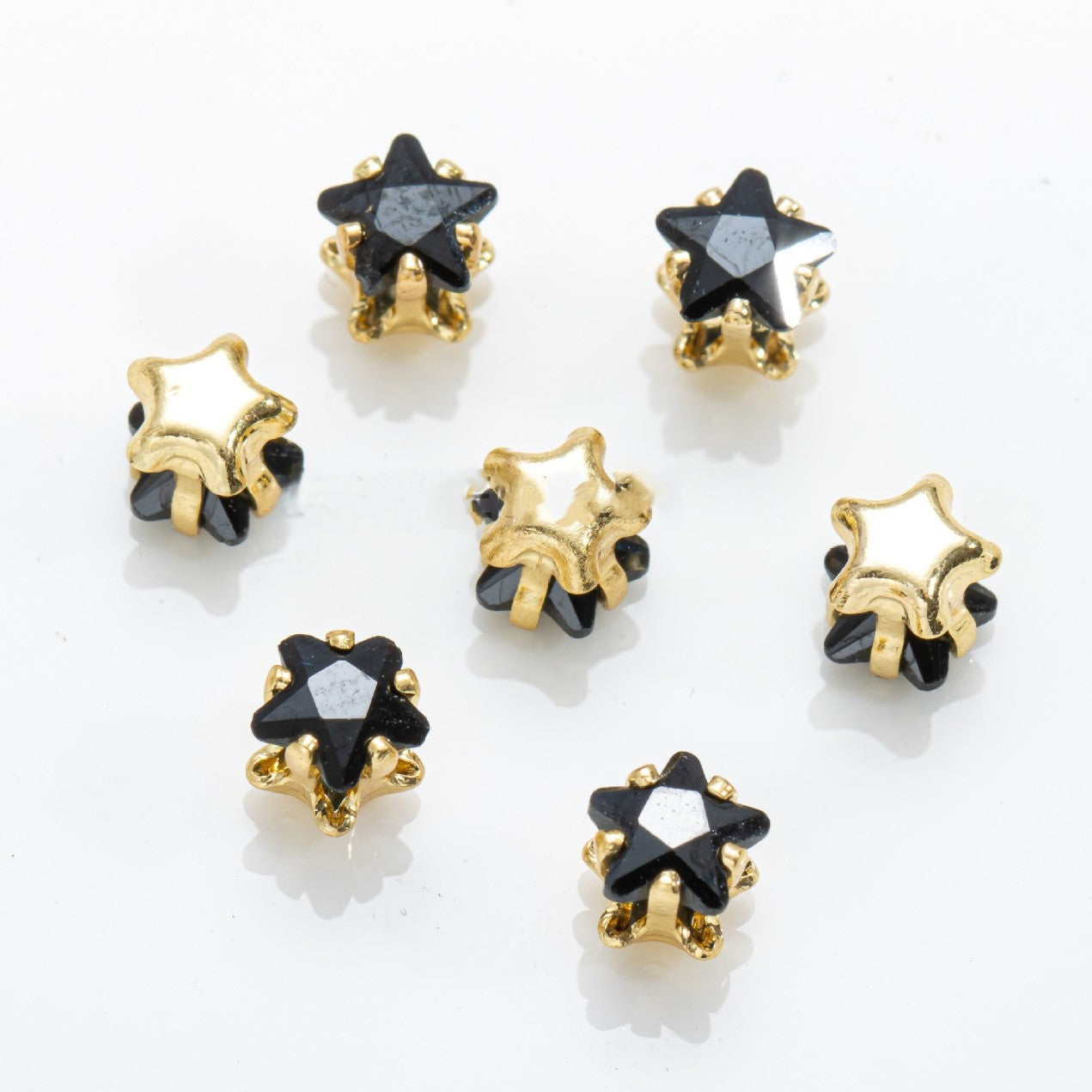 (50pcs)6mm Star Prong-Set CZ