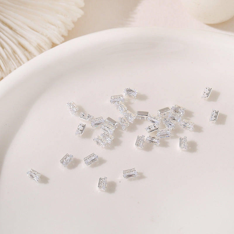 (100pcs)All Shape Geometric Zirconia Prong-Set CZ