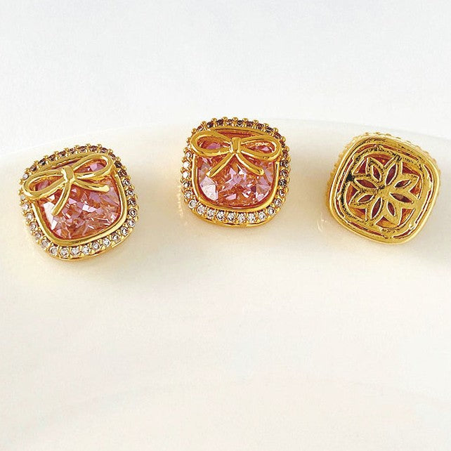 Multi-hole Cube Sugar Bow Spacer Bead