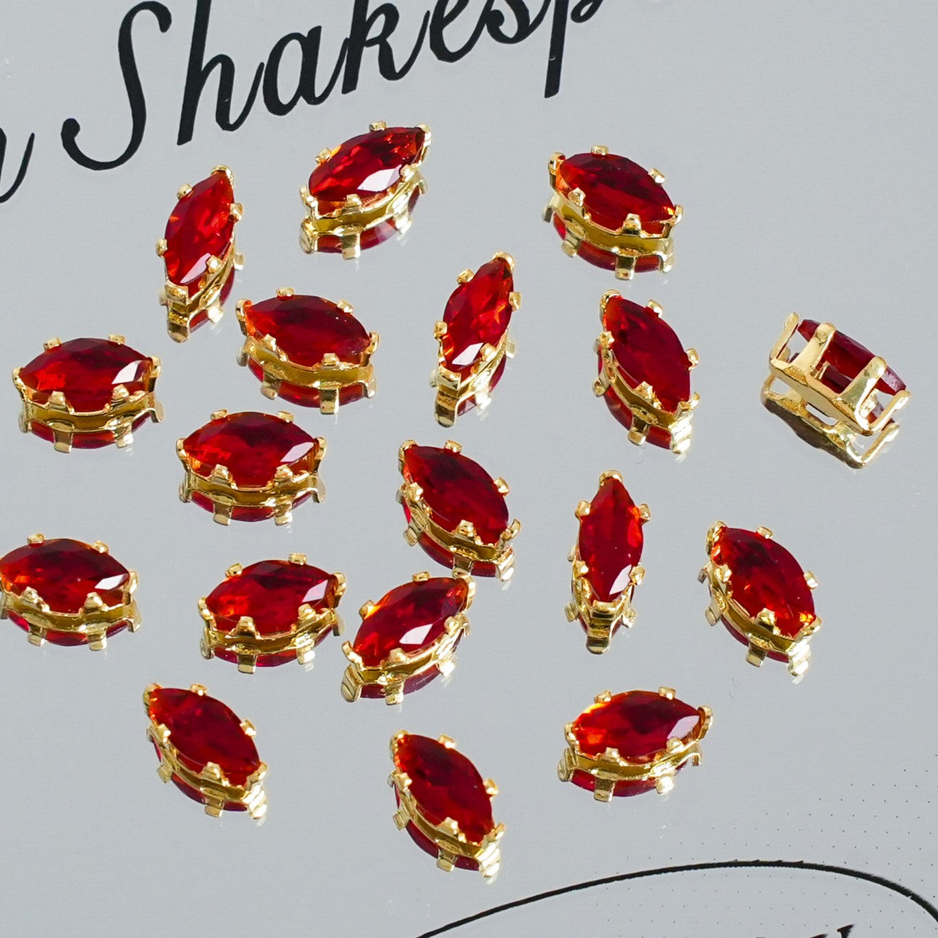 (30pcs)3x6mm 6-prong Gold Base Marquise Prong-Set Zircon Beads