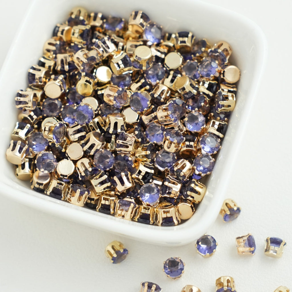 (30pcs)3MM Round Gold Base Prong-set CZs