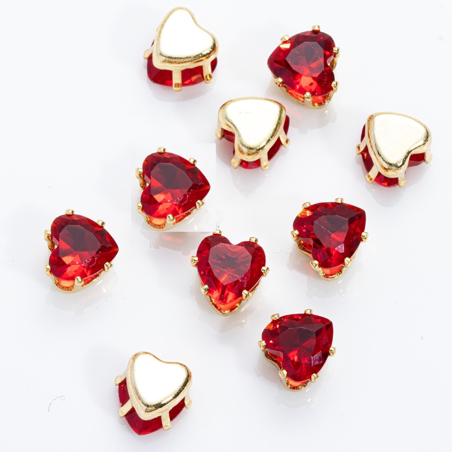 (100pcs)5MM Heart Prong-Set CZ with Silver & Gold Base