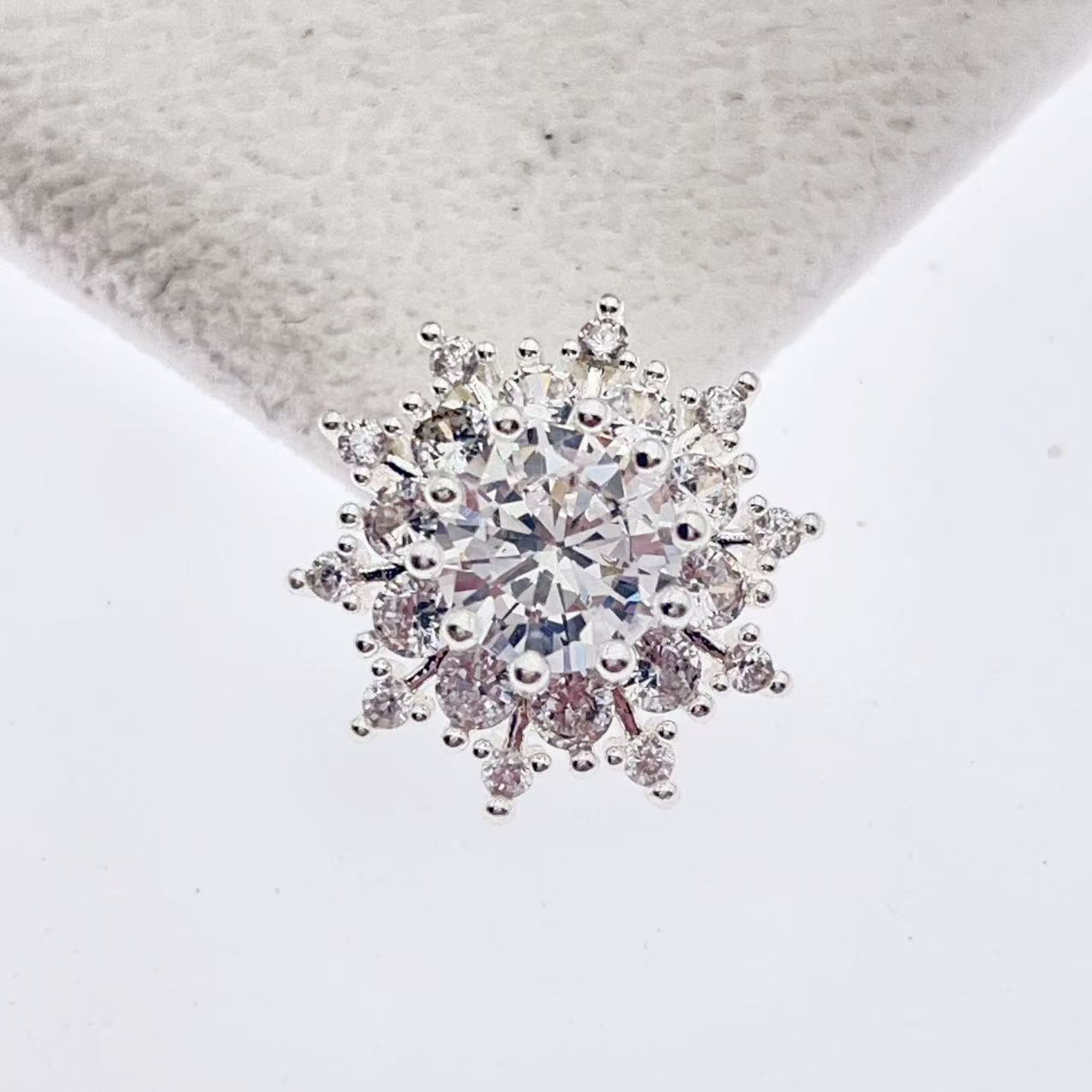 Plated Snowflake Multi-Pass Spacer