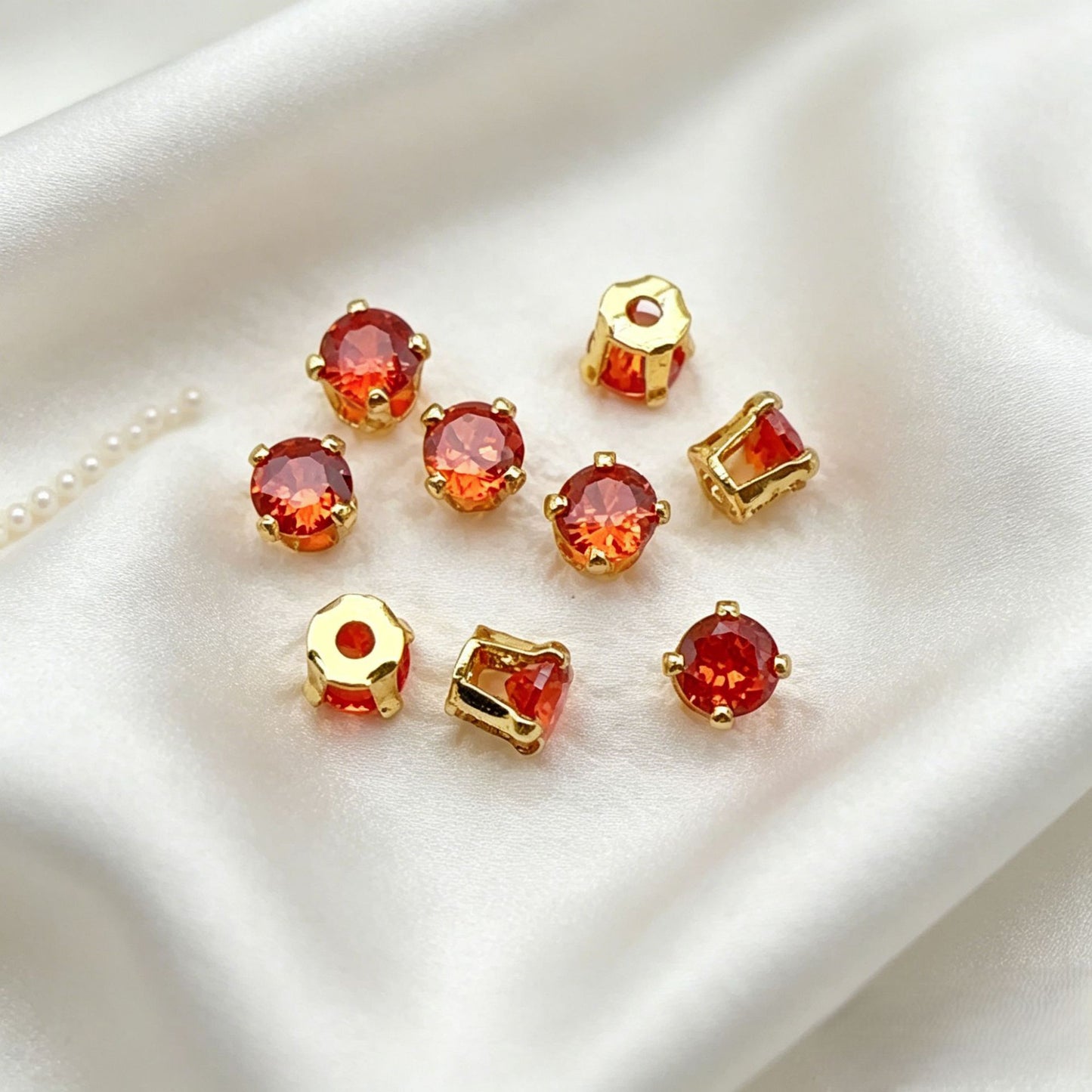 3mm 4-prong Round Prong-set Zircons