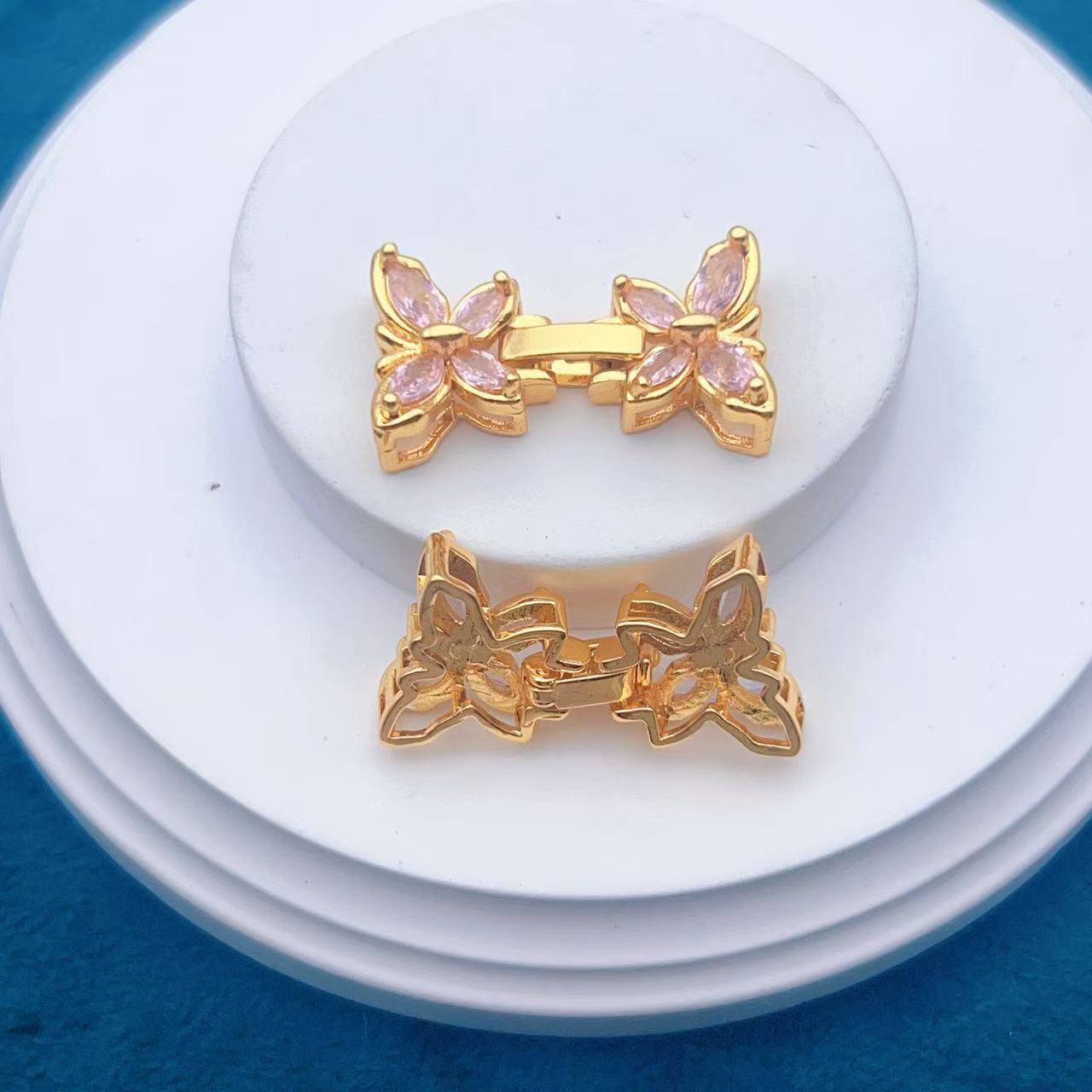 Double-Row Butterfly Deployant Clasp