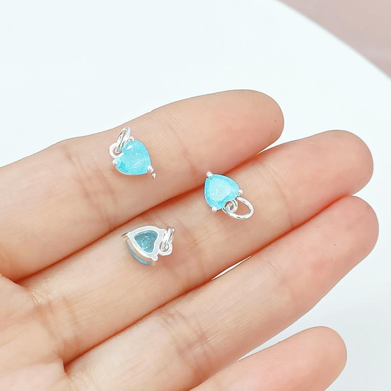 10pcs Micro-Paved CZ Crushed Ice Heart Pendant
