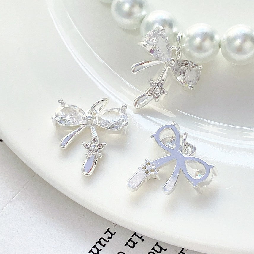 (2pcs)3D Cubic Zirconia Bowknot Spacer & Drop / Dangle