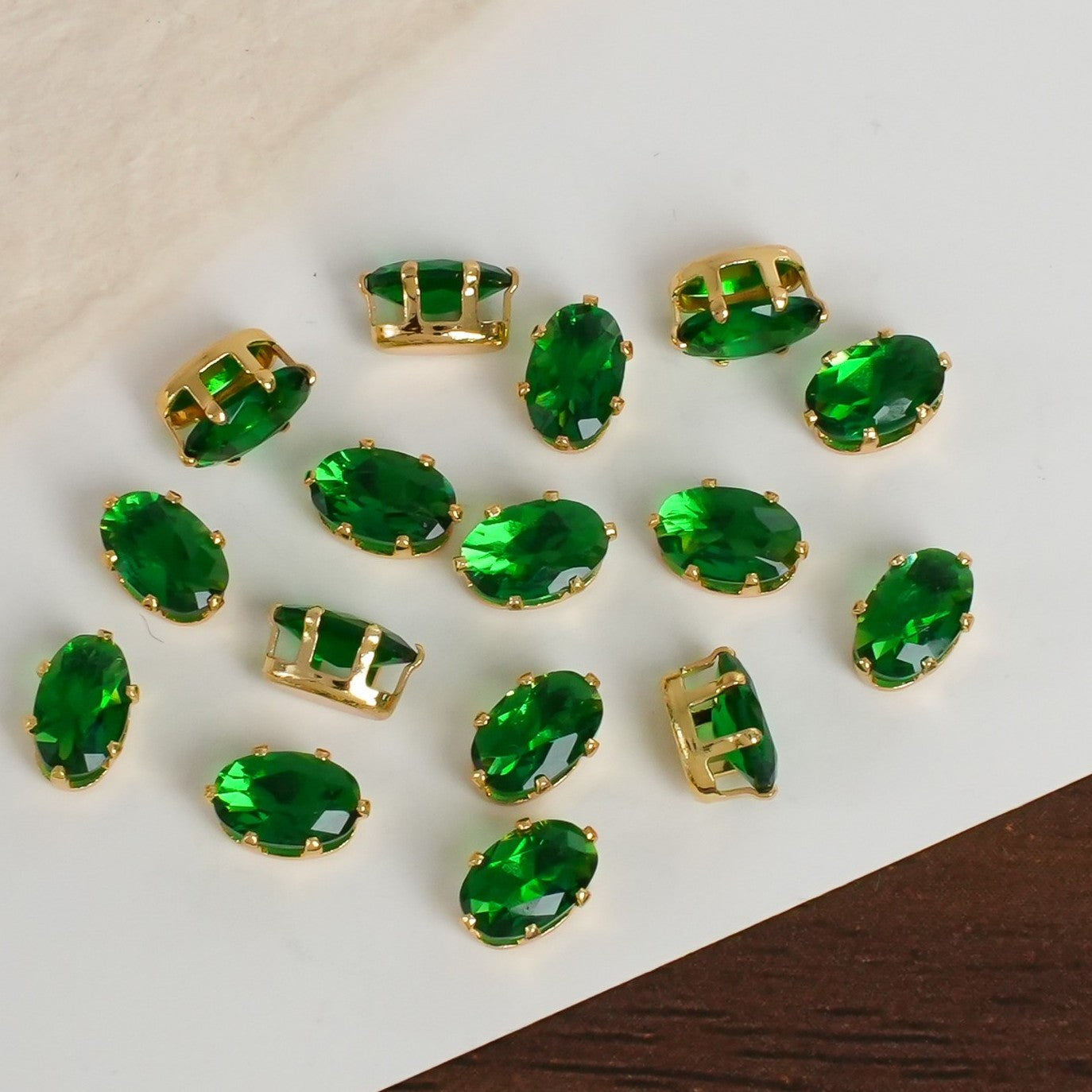 (30pcs)4x6MM Oval Gold Base CZ Prong-Set Stone