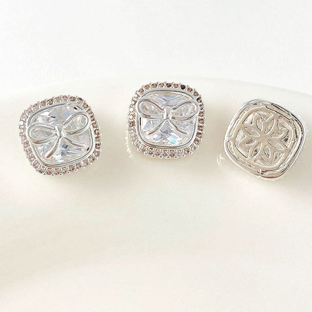 Multi-hole Cube Sugar Bow Spacer Bead