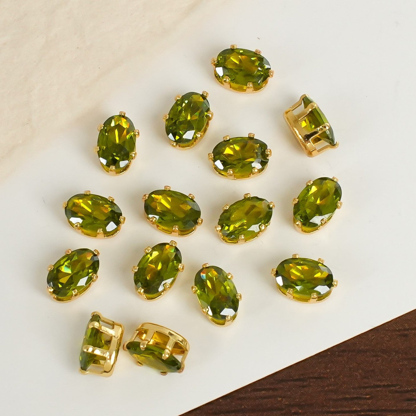 (30pcs)5x7MM Oval Gold Base CZ Prong-Set Stone