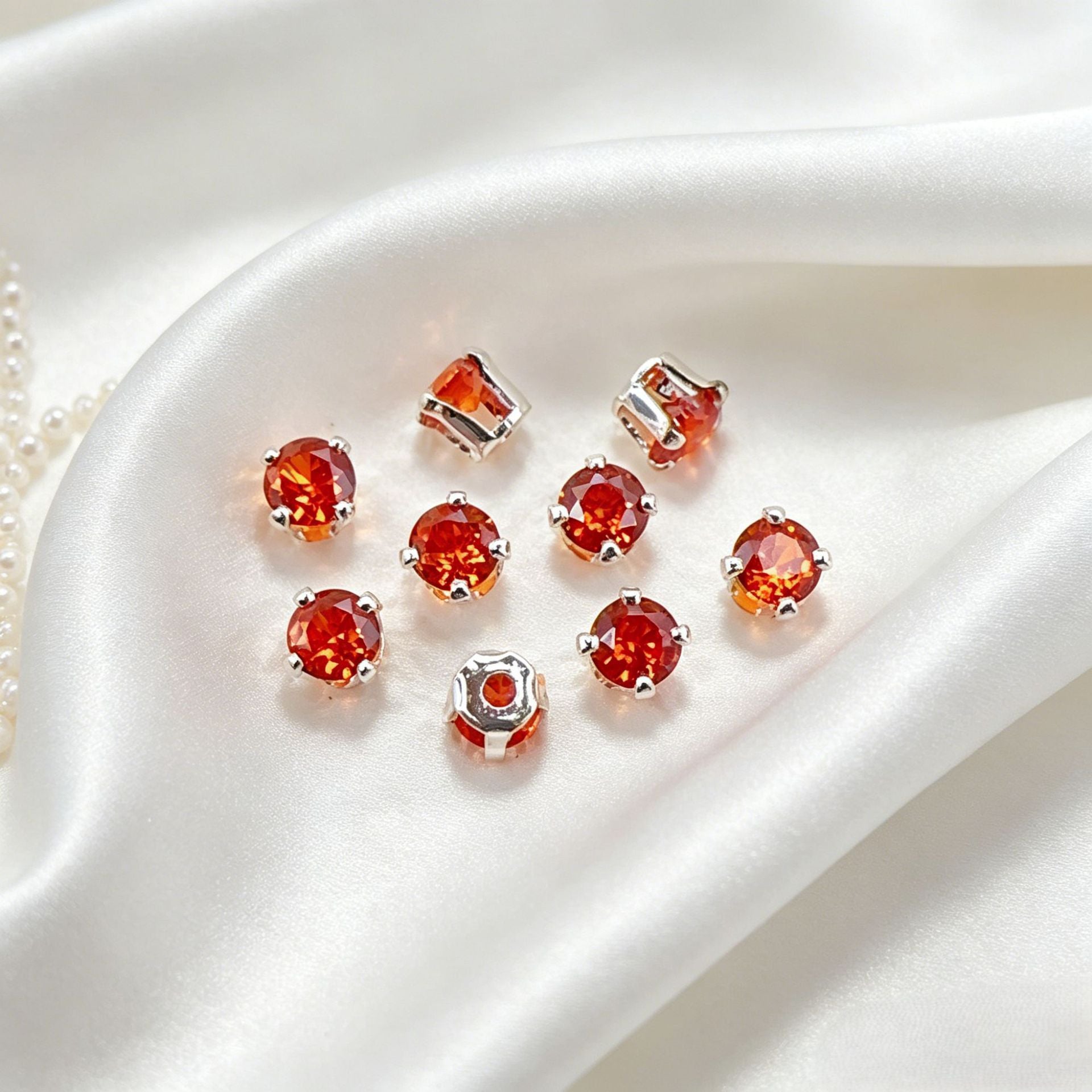 3mm 4-prong Round Prong-set Zircons