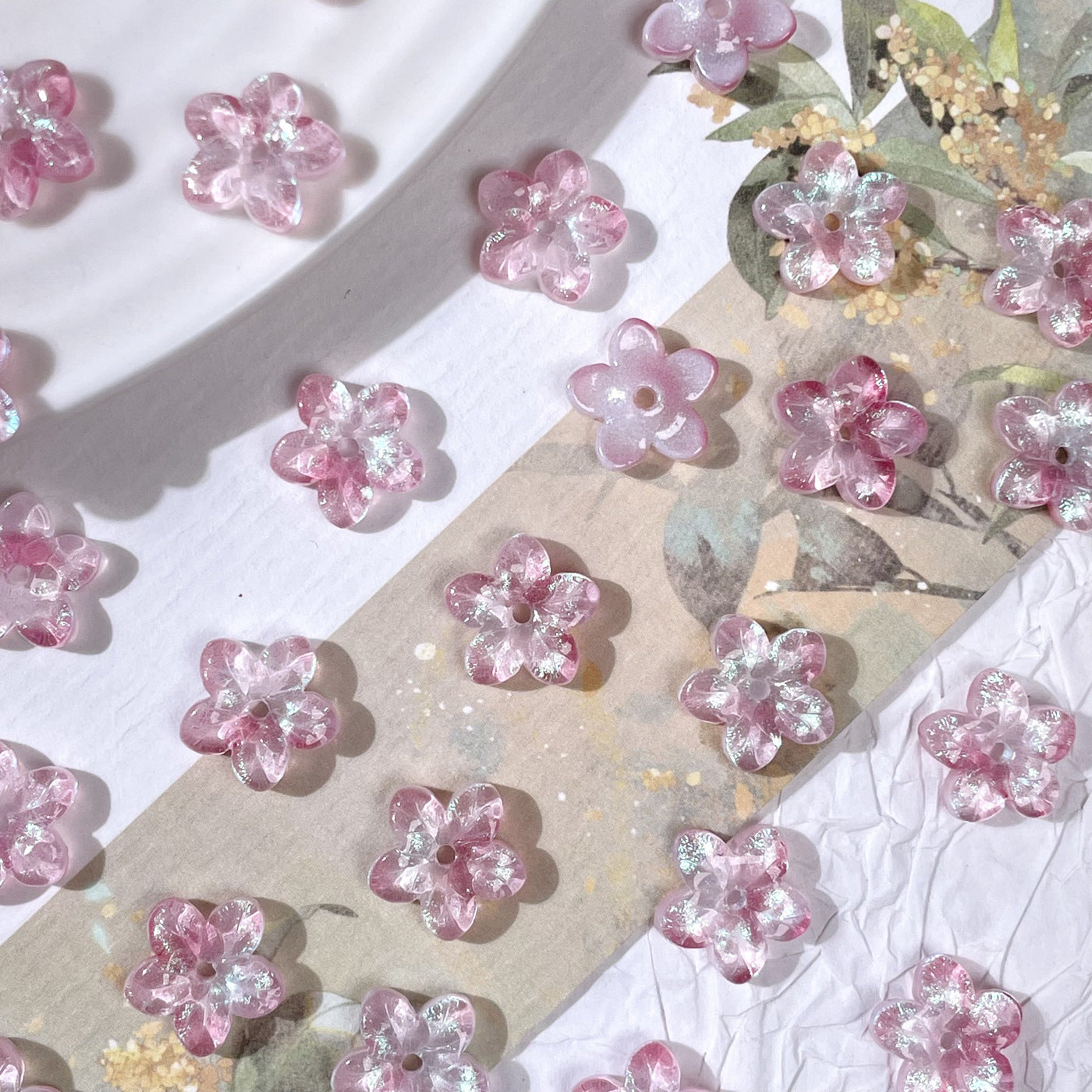 (50pcs)10mm Five-Leaf Flower Glass Petals