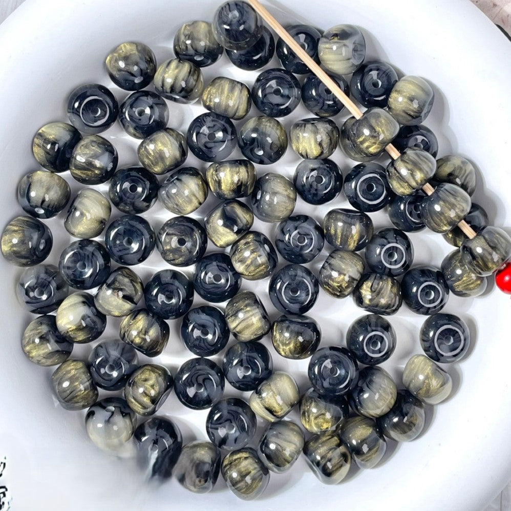 (50pcs)8x11mm Gilded Resin Apple Beads - Gradient Paint Effect