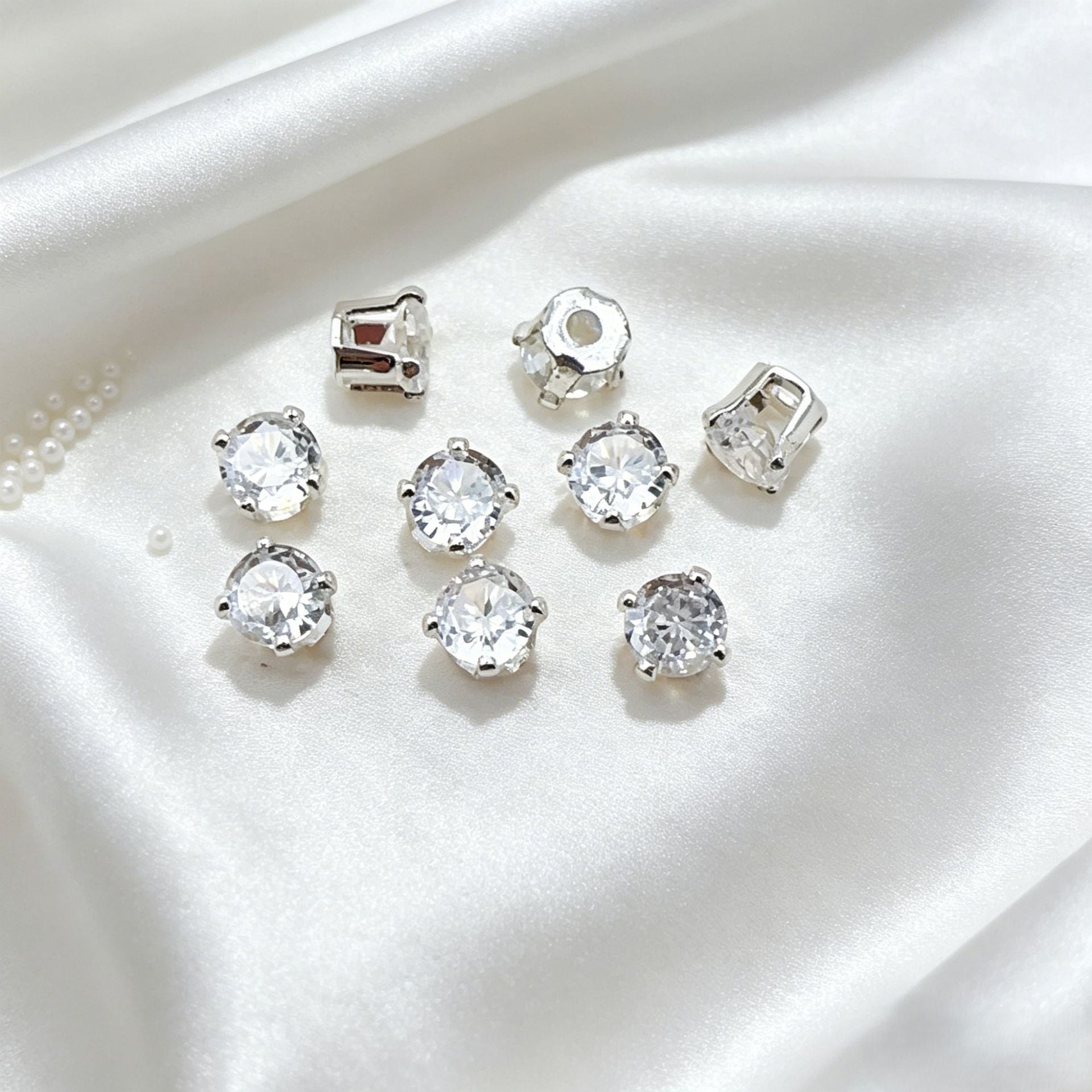 3mm 4-prong Round Prong-set Zircons