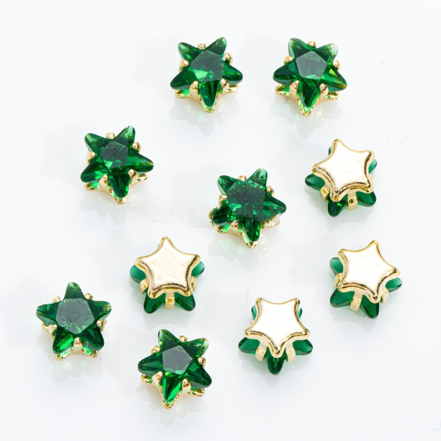 (50pcs)6mm Star Prong-Set CZ