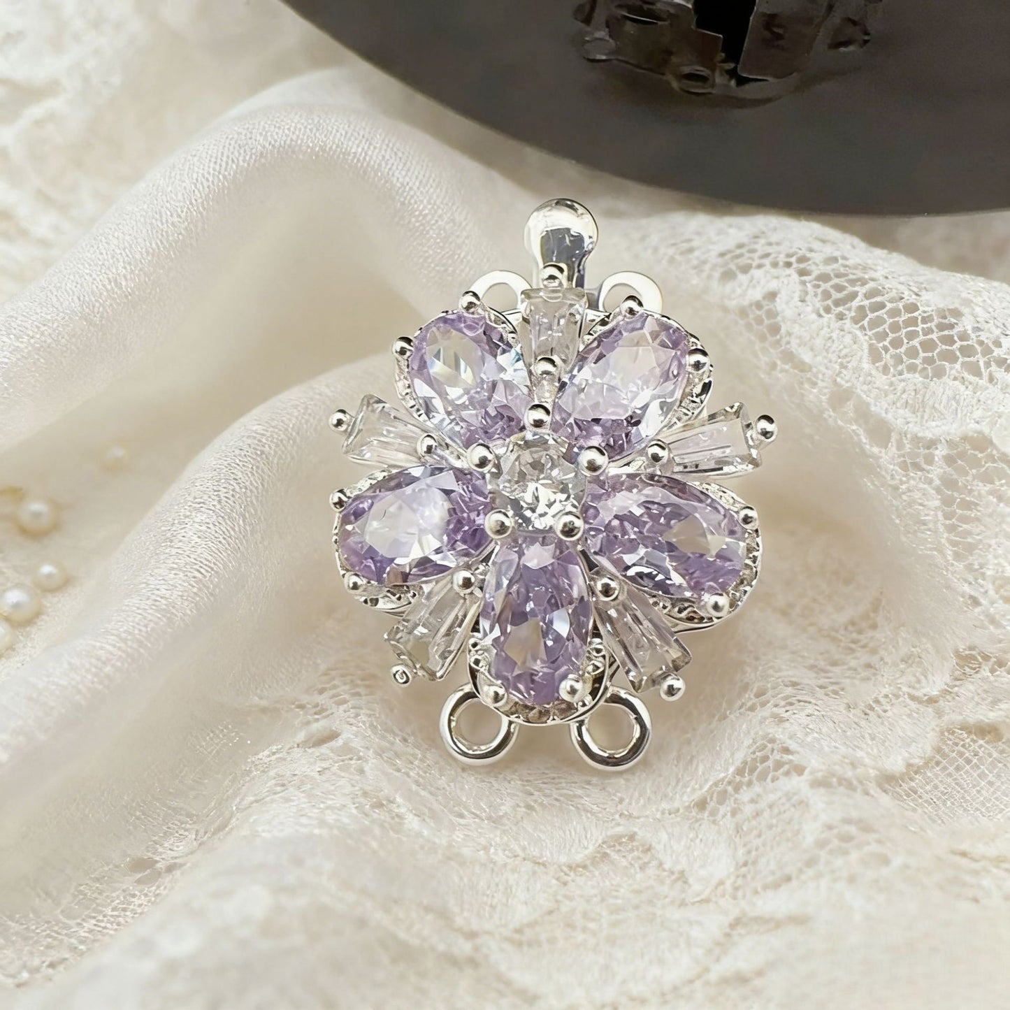 Stamen CZ Flower Double-Row Pin Clasp