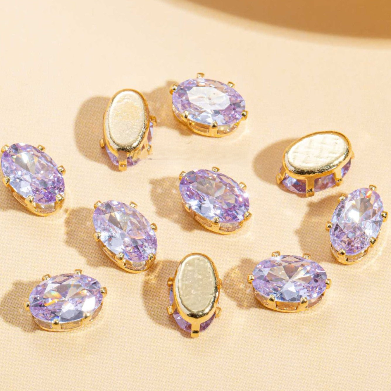 (100pcs)4x6mm Oval Prong-Set CZ
