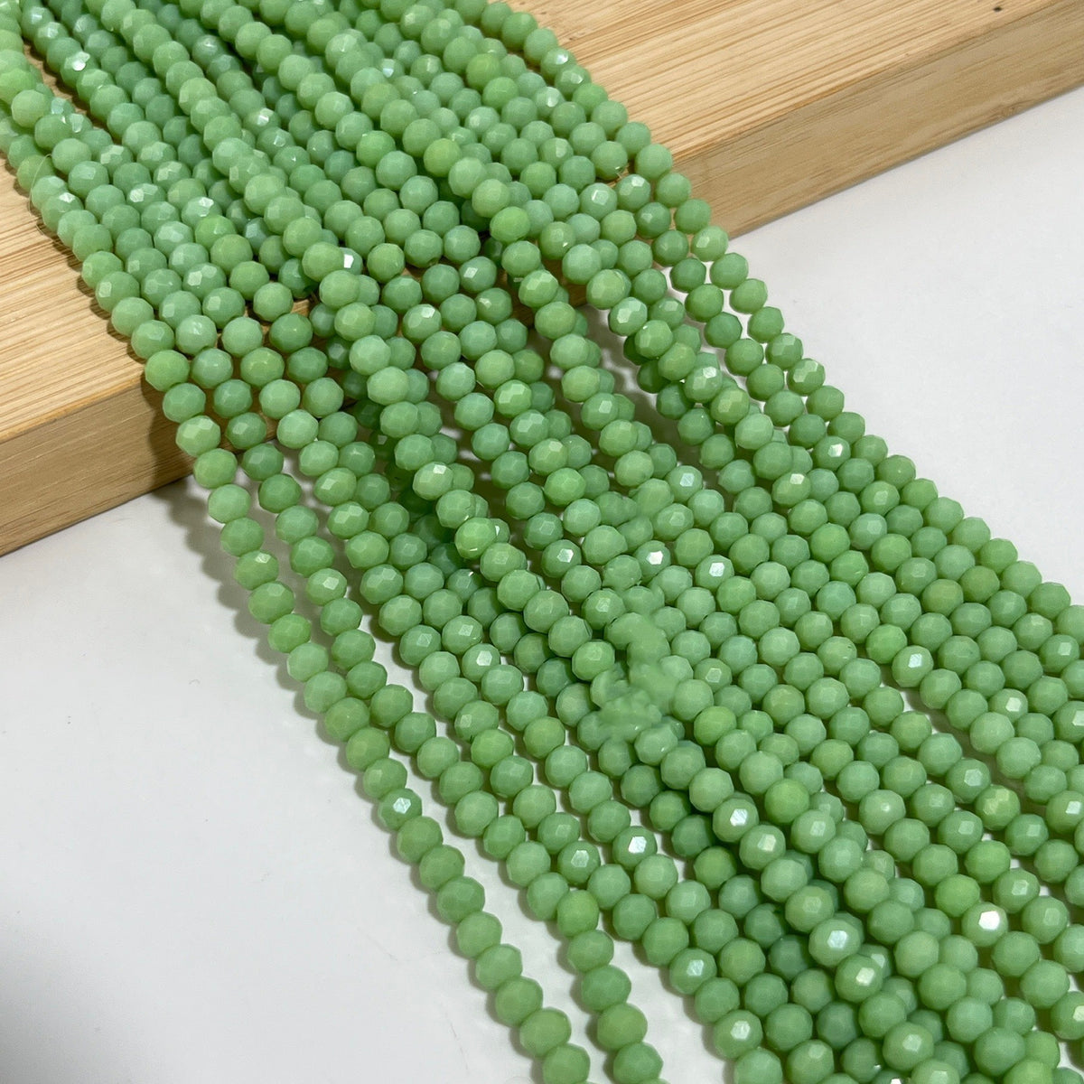 Cuentas briolette redondas de 8 mm: serie de piedras preciosas de jade 