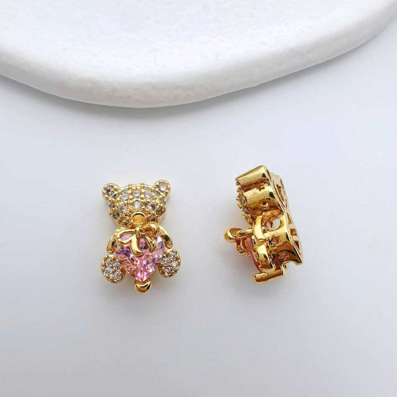 (2pcs)Bear Heart Shape Zircon Spacer
