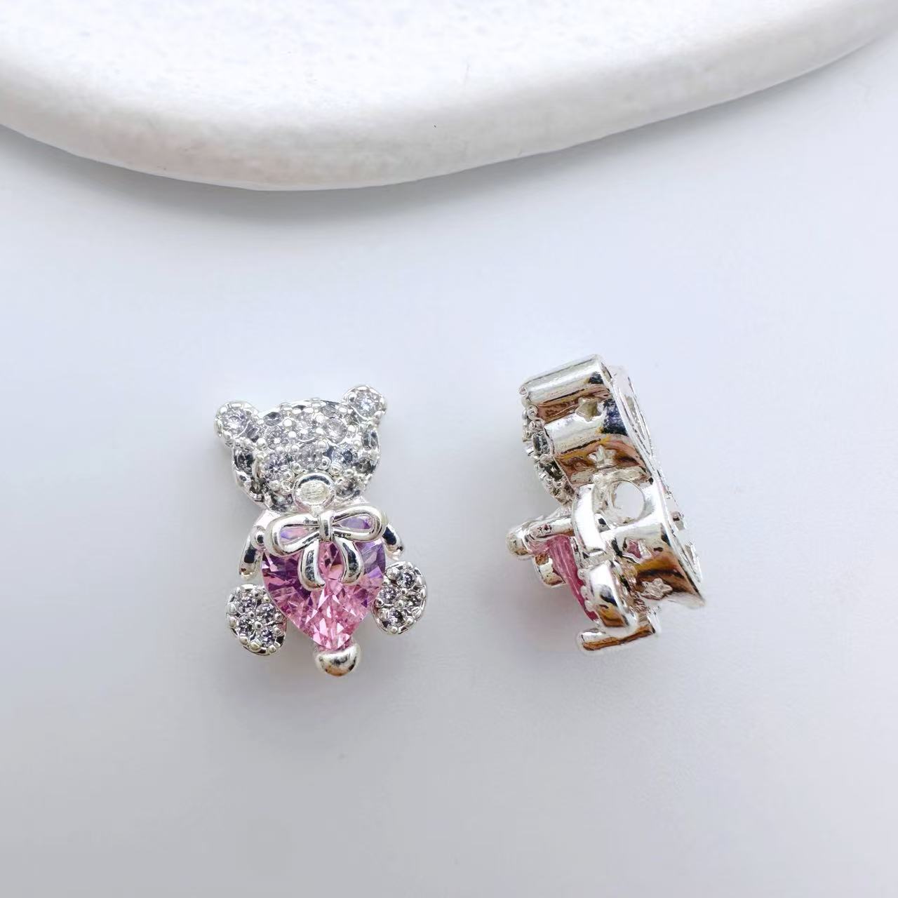 (2pcs)Bear Heart Shape Zircon Spacer