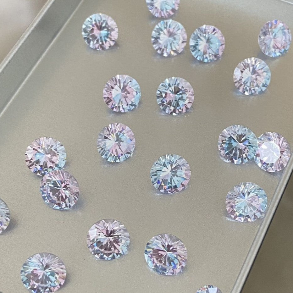 Round Gradient CZ with Hearts and Arrows