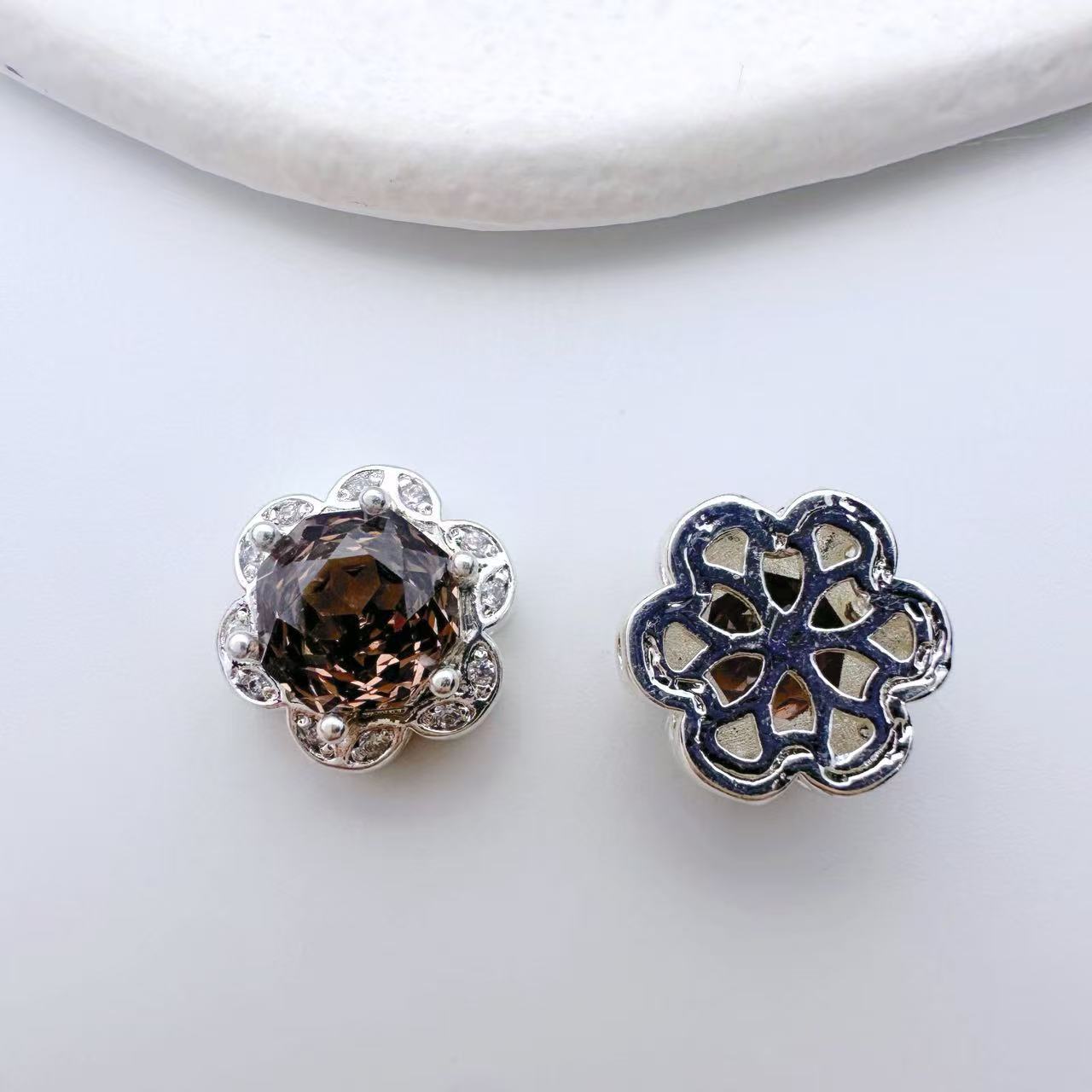 (2pcs)13*12mm Rose Cut Floral Round Zircon Spacer
