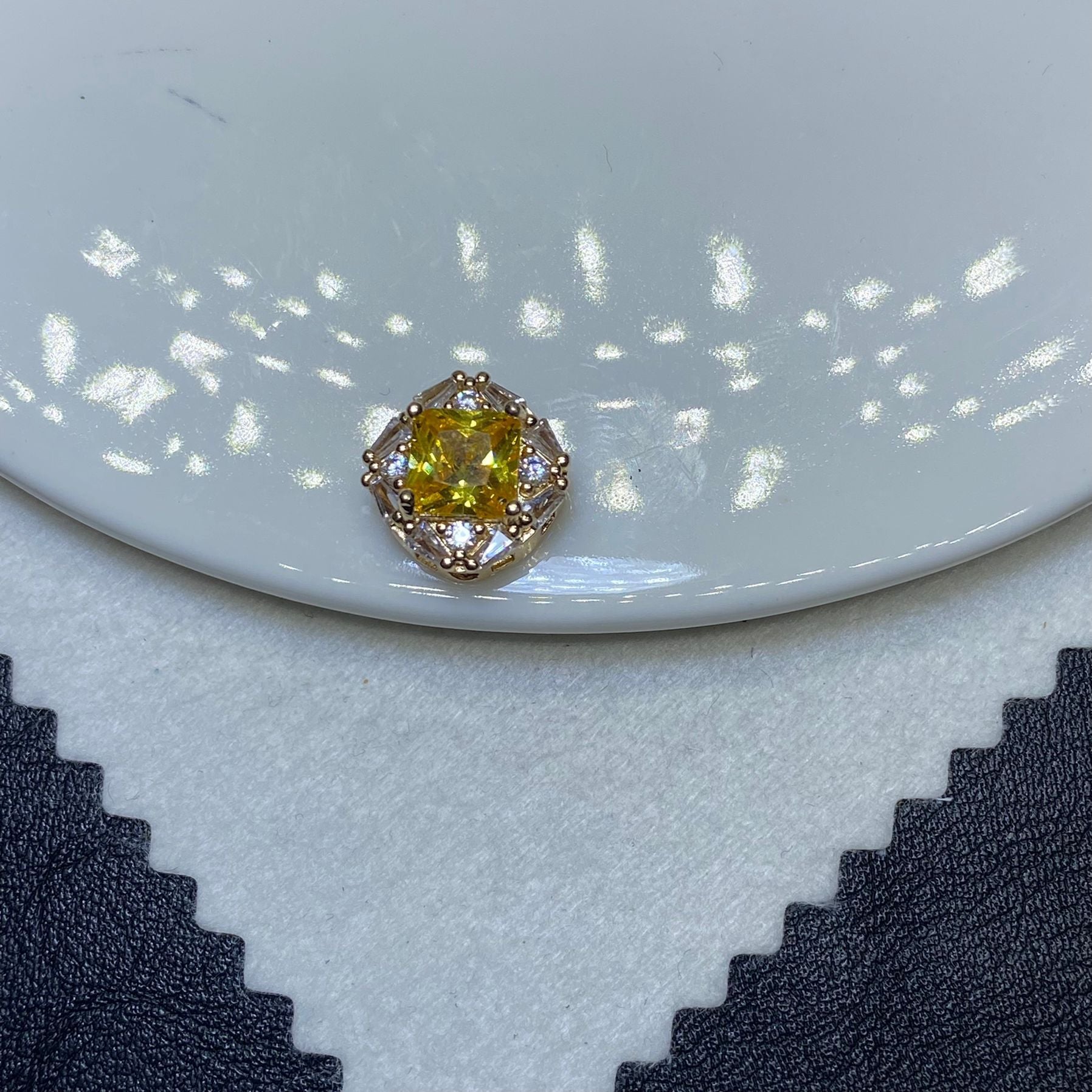 12cm Square Rhinestone Zircon Spacer