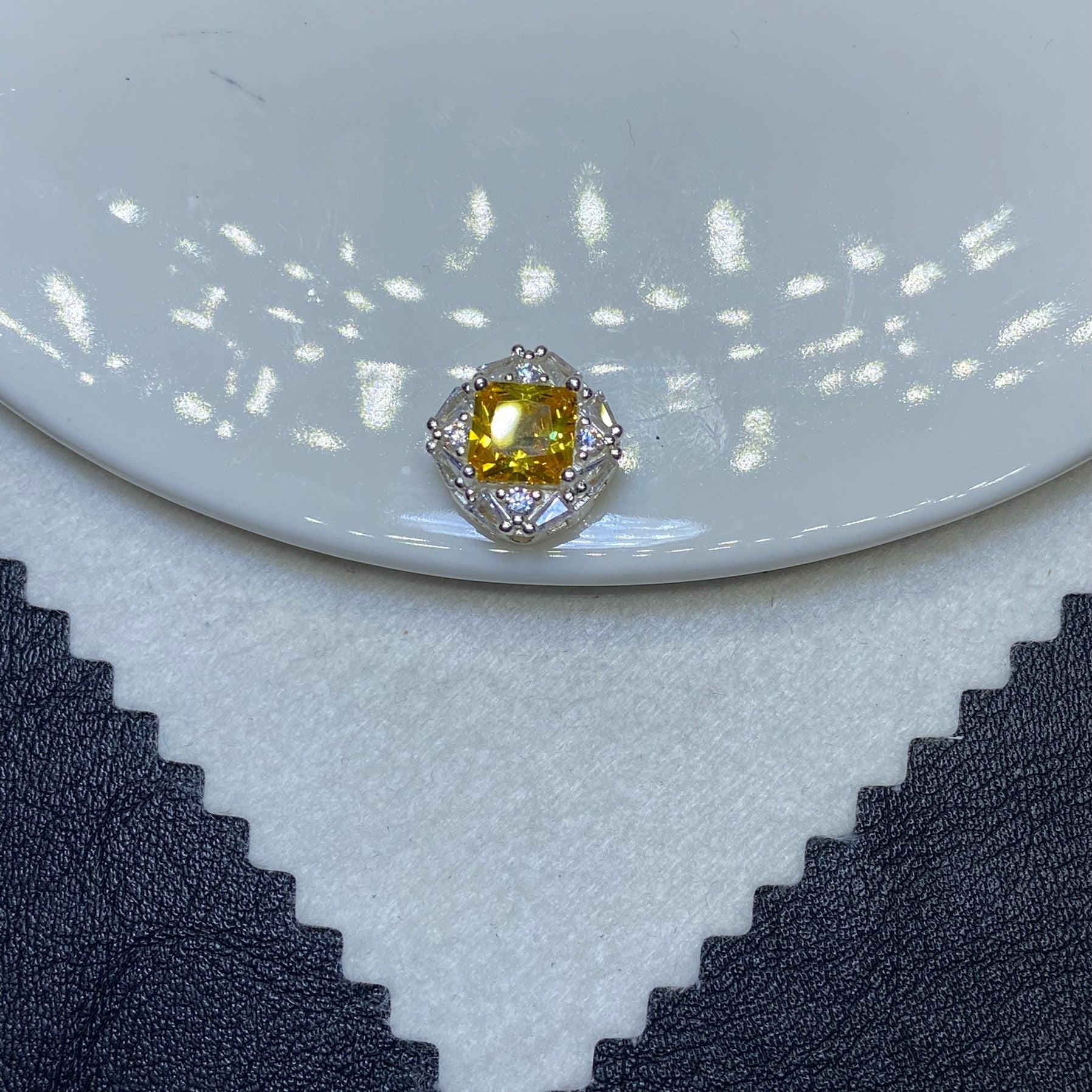 12cm Square Rhinestone Zircon Spacer