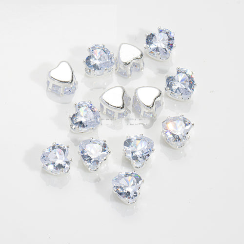 (100pcs)4MM Heart Prong-Set CZ with Silver Base