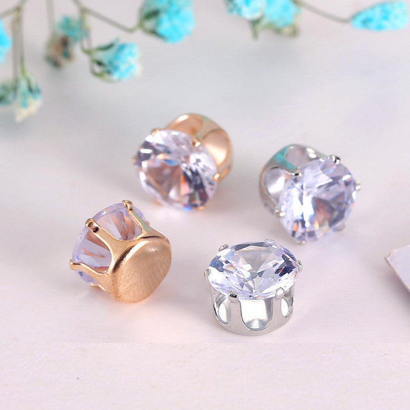 8MM Round Prong-Set CZ